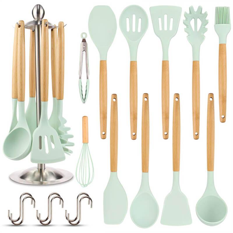 KITCHEN UTENSILS